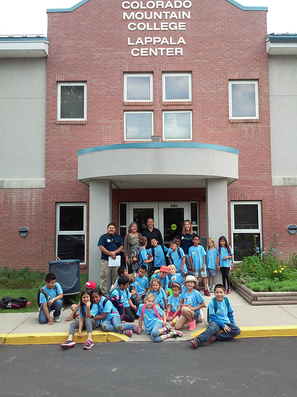 Group shot of students visiting Carbondale CMC