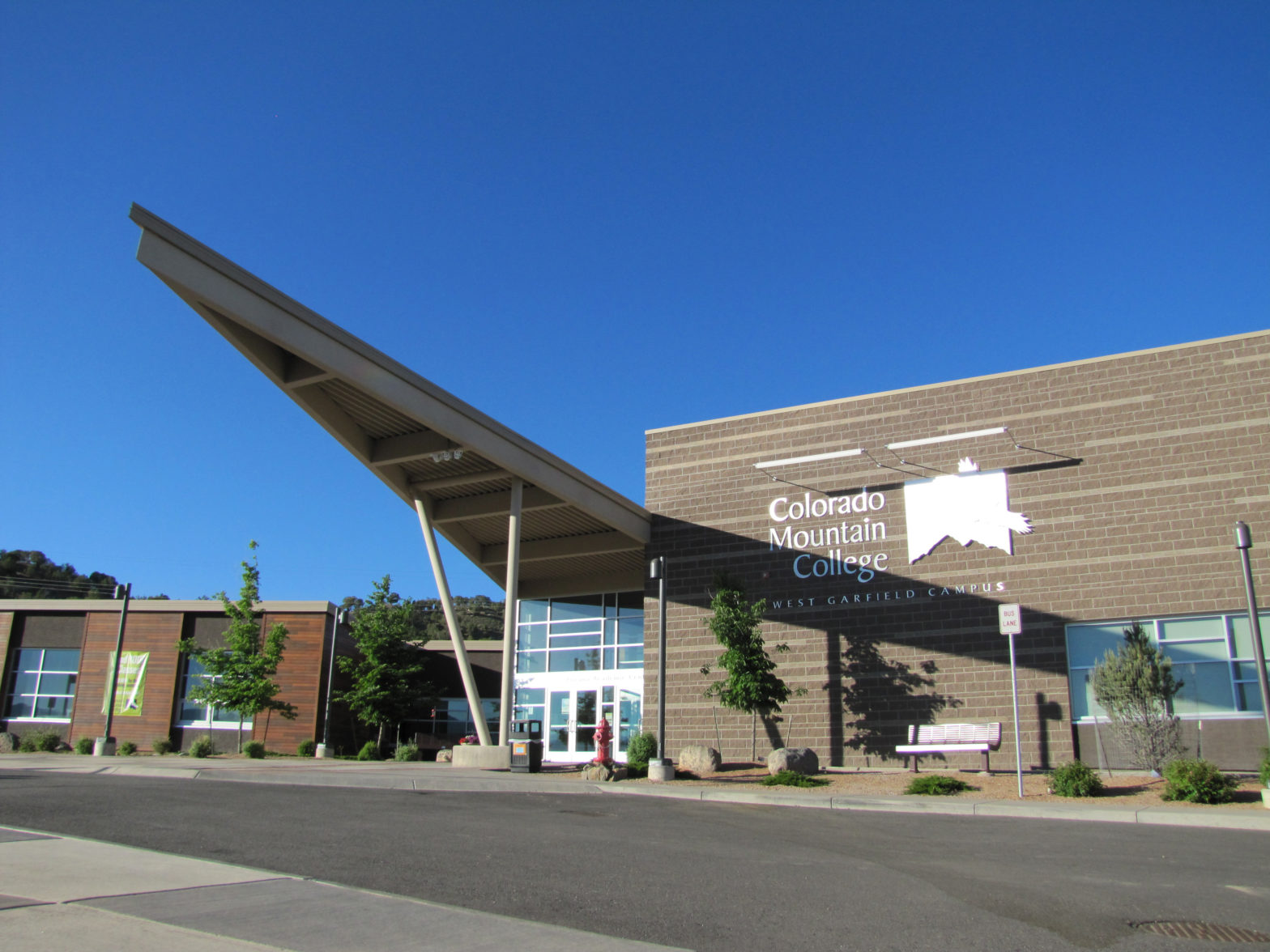 Photo of the CMC Rifle campus building where a energy efficiency workshop was held in September.